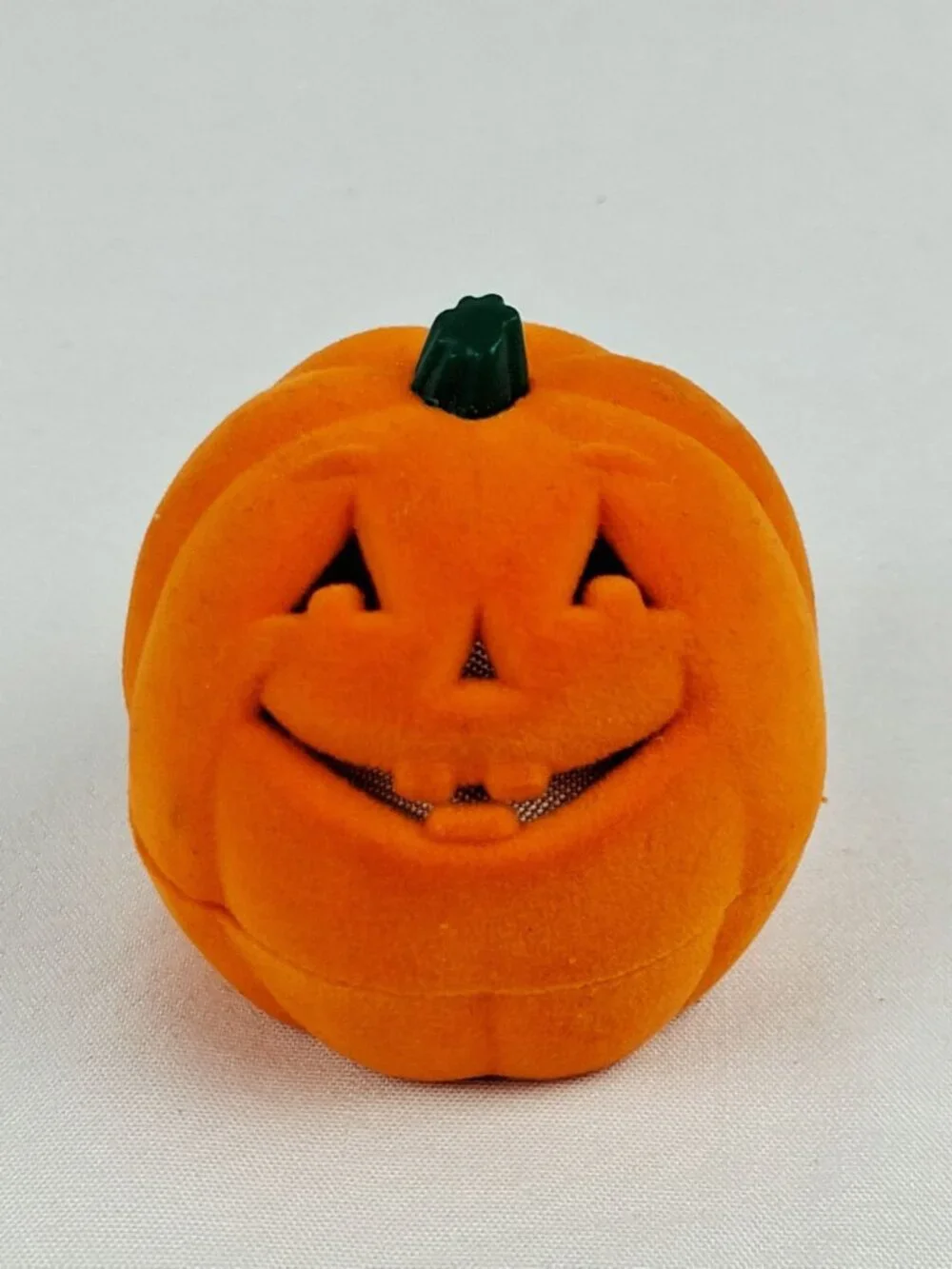VTG Jack-O-Lantern Girls 16